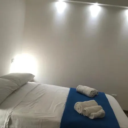 Stella D'aurora Waterview דירה